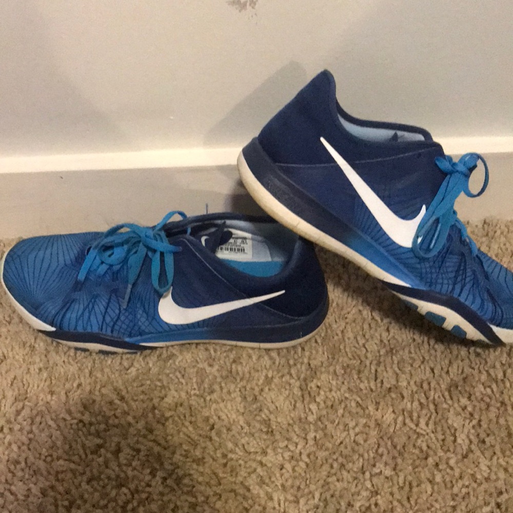Nike shoes